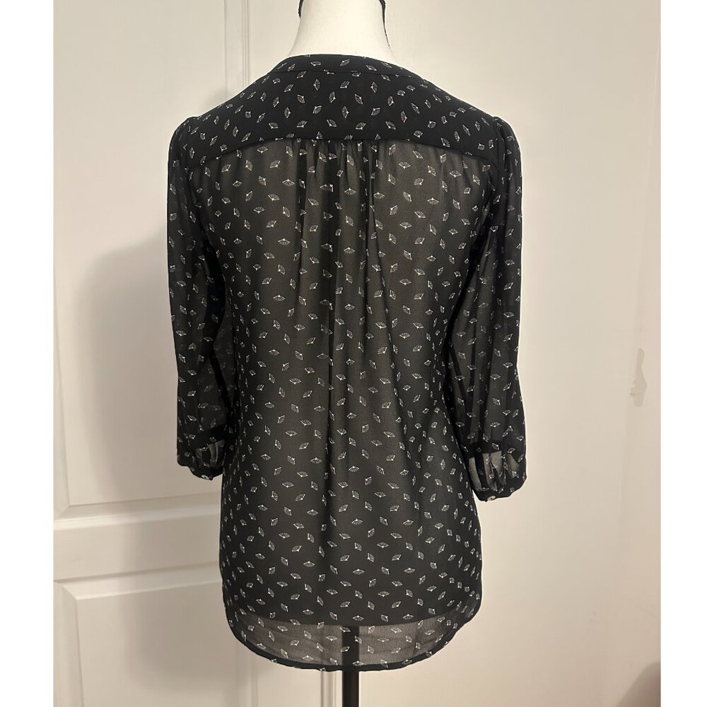 H&M blouse - Picture 2 of 3